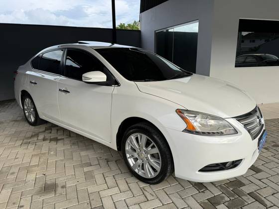 NISSAN SENTRA 2.0 SL 16V FLEX 4P AUTOMÁTICO NISSAN SENTRA 2.0 SL 16V FLEX 4P AUTOMÁTICO